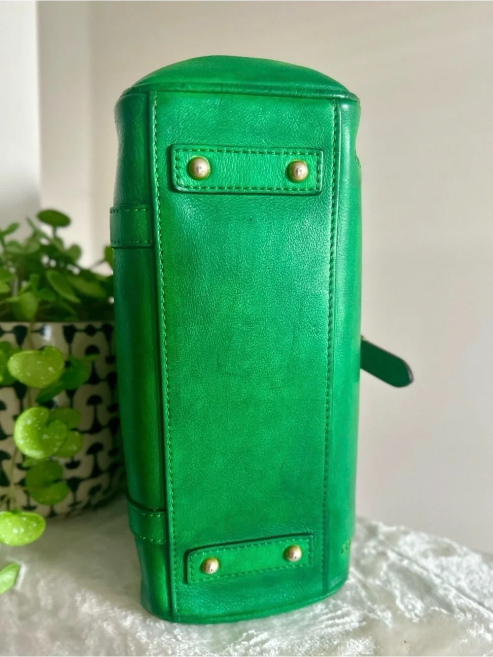 Dooney & Bourke Vintage Emerald Green Florentine Leather Satchel